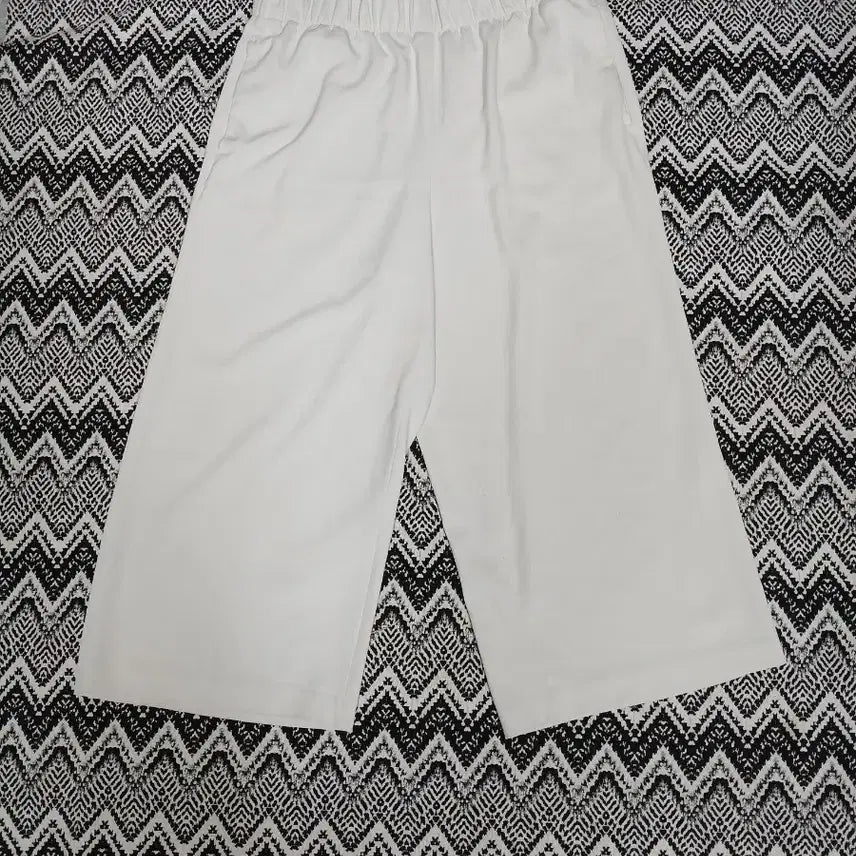 [BUNJANG] H&amp;M Coolmax Wide Pants / H&amp;M 화이트 쿨맥스 와이드 팬츠