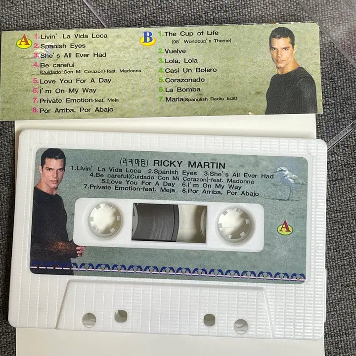 [BUNJANG] Ricky Martin Cassette Tape / 리키 마틴 카세트 테이프 Ricky Martin