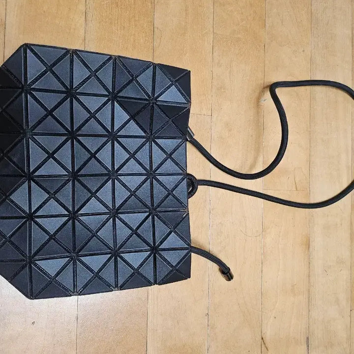 [BUNJANG] Black Pattern Tote Bag / 블랙 패턴 토트백 겸 숄더백