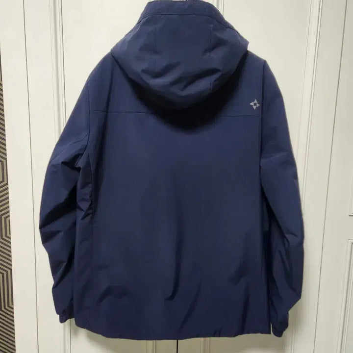 [SOLD OUT] (95)네파 이젠벅 남성 점퍼 자켓
