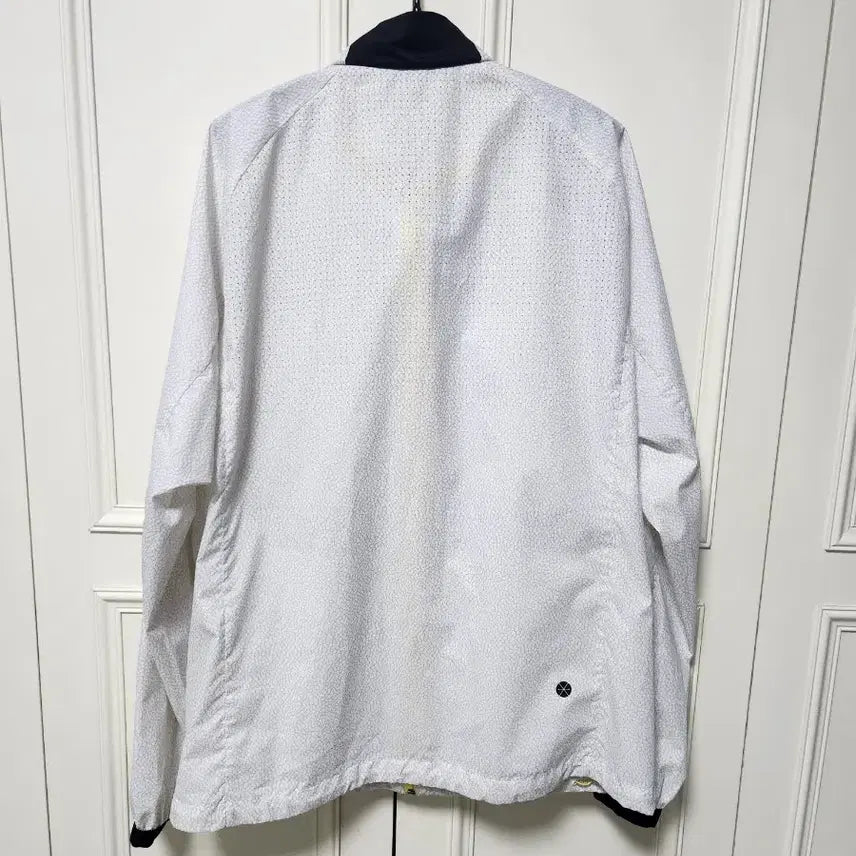 [SOLD OUT] (105)데상트 DUALIS 윈드브레이커 바람막이