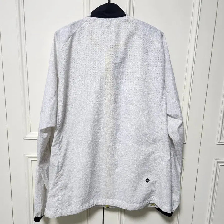 [SOLD OUT] (105)데상트 DUALIS 윈드브레이커 바람막이