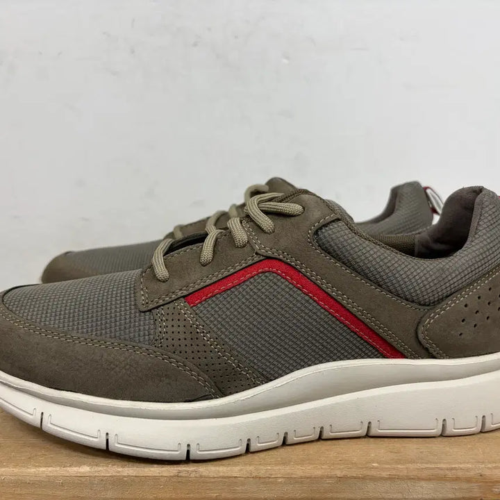 [SOLD OUT] 락포트 남성 스니커즈 250