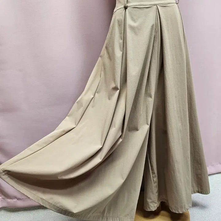 [SOLD OUT] 바스락 스판 베이지 핀턱 와이드 팬츠