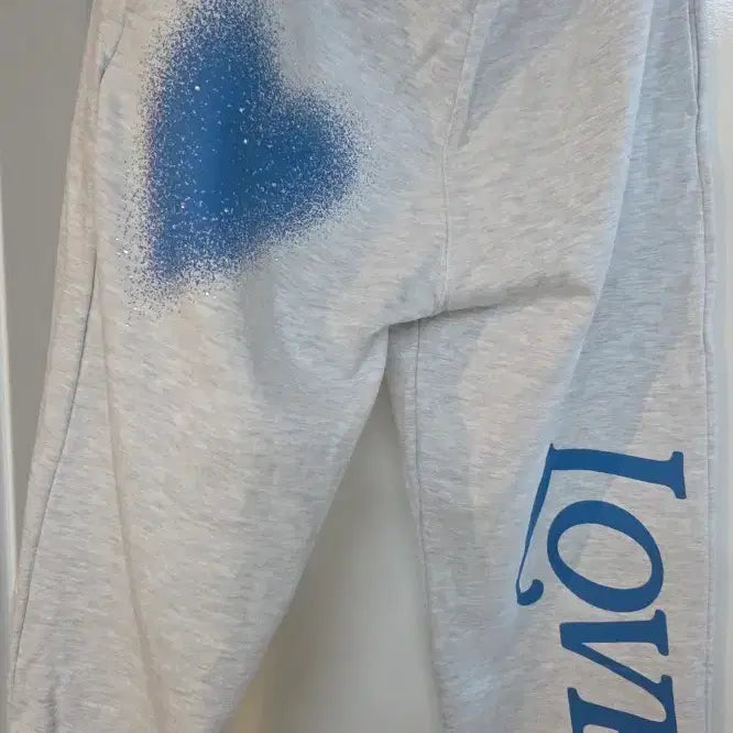 [BUNJANG] The Centaur Lover Printed Jogger Pants / 더센토르 하트 Lover 프린팅 조거 팬츠