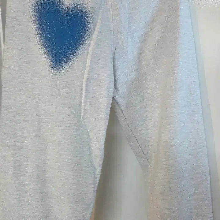 [BUNJANG] The Centaur Lover Printed Jogger Pants / 더센토르 하트 Lover 프린팅 조거 팬츠