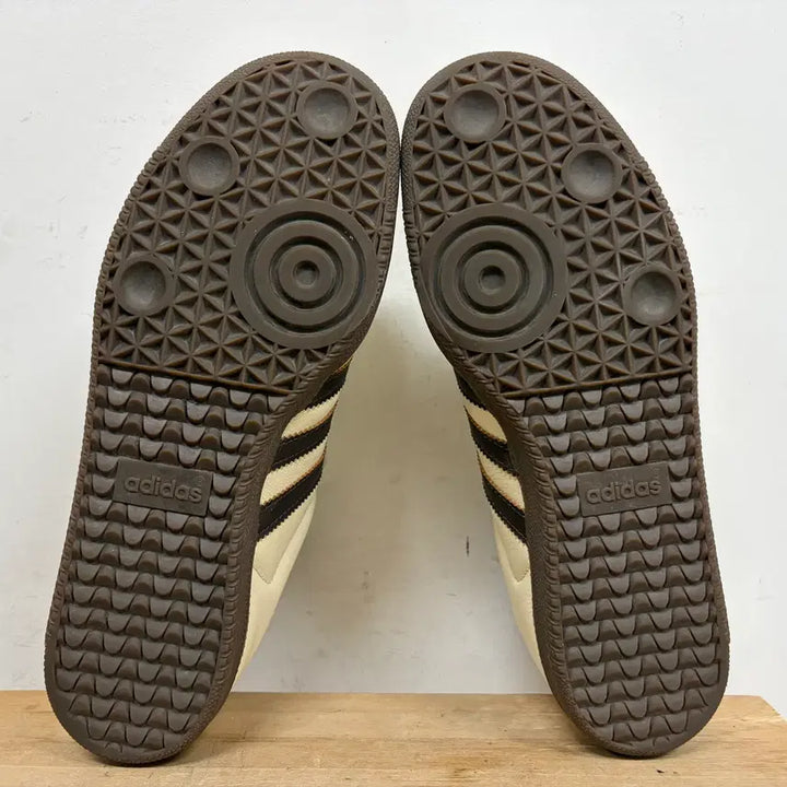 [SOLD OUT] 아디다스 삼바 스니커즈 265