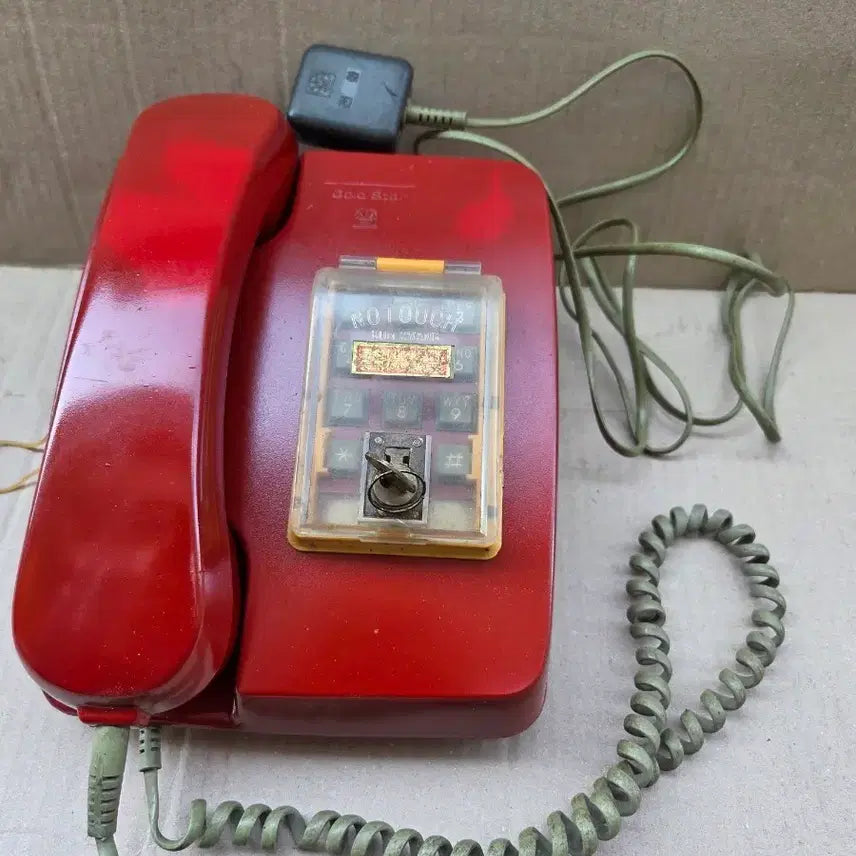 [BUNJANG] Geumseongsa Red Dial Phone / 금성사 빨간색 다이얼 전화기