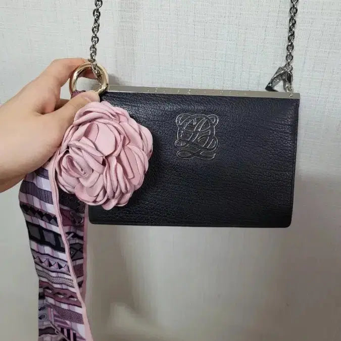 [BUNJANG] Louis Quatorze Black Chain Shoulder Bag / 루이까또즈 블랙 체인 숄더백