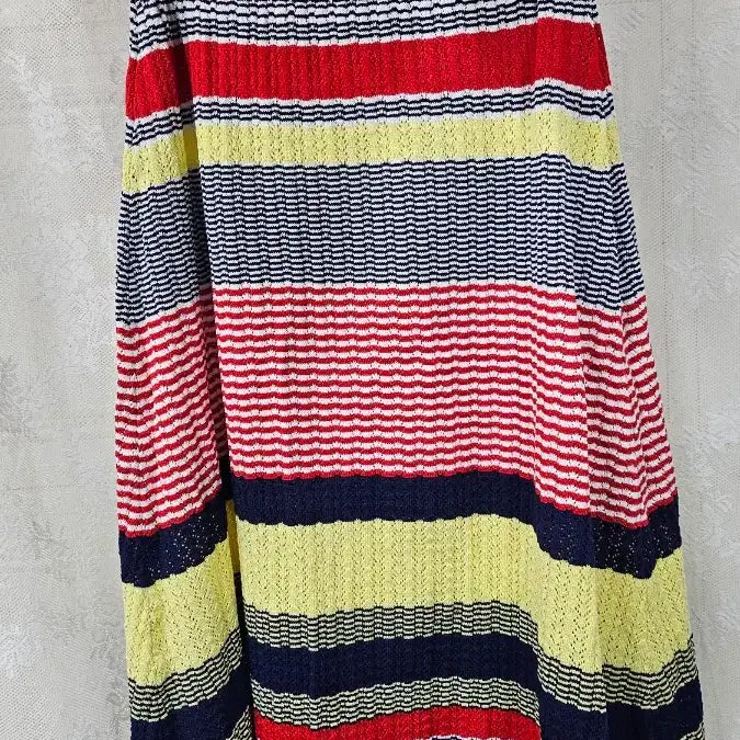 [BUNJANG] Striped Knit Two-Piece Set / 스트라이프 니트 반팔 상의 + 스커트 세트