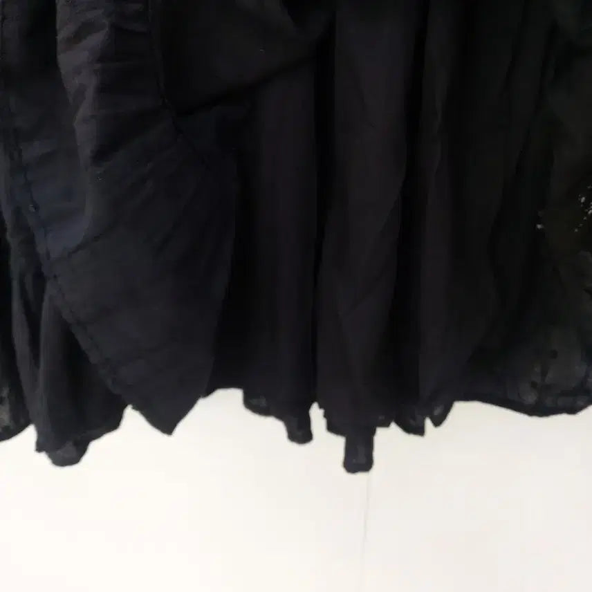 [BUNJANG] ZARA Black Punching Mini Dress / 자라 블랙 펀칭 퍼프소매 미니 원피스 55~66