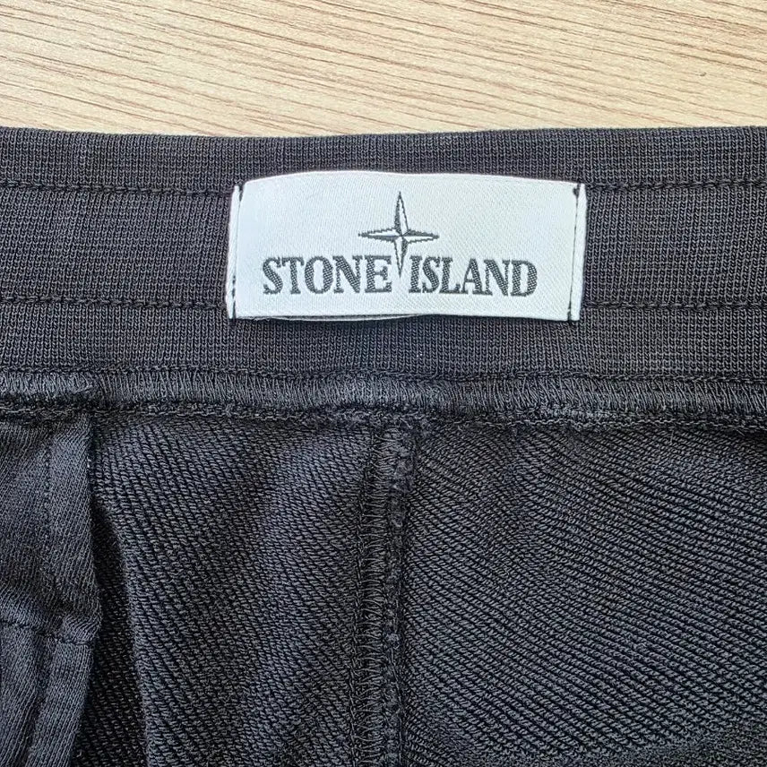 [BUNJANG] Stone Island Black Cargo Jogger Training Pants / 스톤아일랜드 블랙 카고 조거 트레이닝 바지