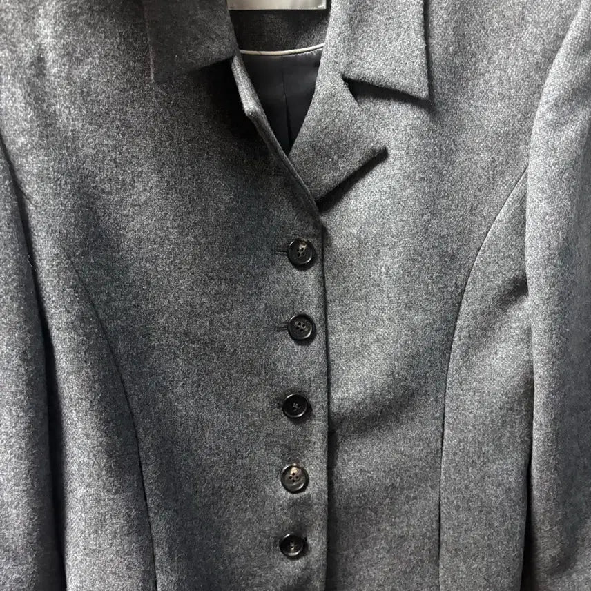 [SOLD OUT] 엘보른 울 자켓 새상품