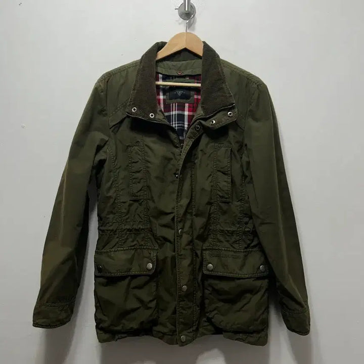 [SOLD OUT] 게스 올리브 그린 야상 자켓 L 100사이즈