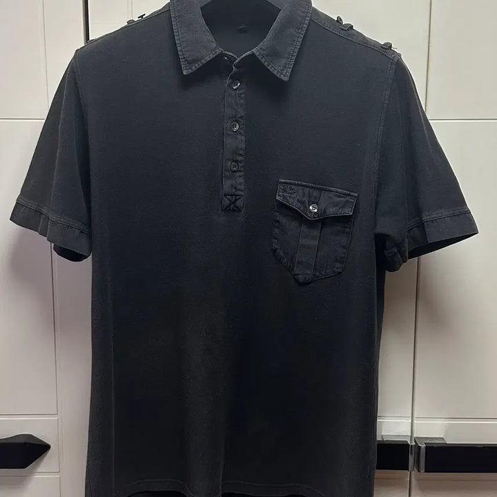 [SOLD OUT] 버버리 런던 남성 밀리터리  포켓 폴로 셔츠 (블랙)