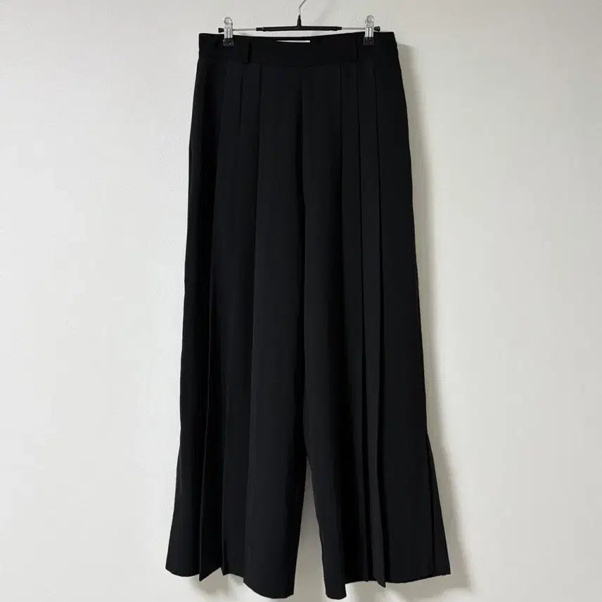 [SOLD OUT] 그레이스유 와이드 플리츠 팬츠