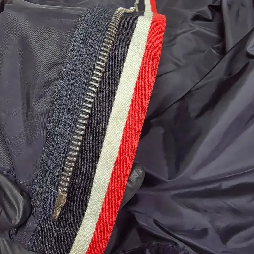 [BUNJANG] Moncler C Tricolor Windbreaker Jacket / {클로젯}[3]몽클레어 씨 트리콜로 바람막이 자켓