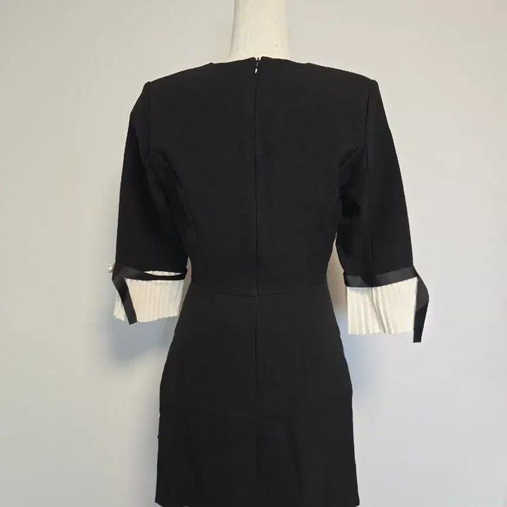 [BUNJANG] Black Ribbon Mini Dress / (S.55)블랙 리본 장식 미니 원피스