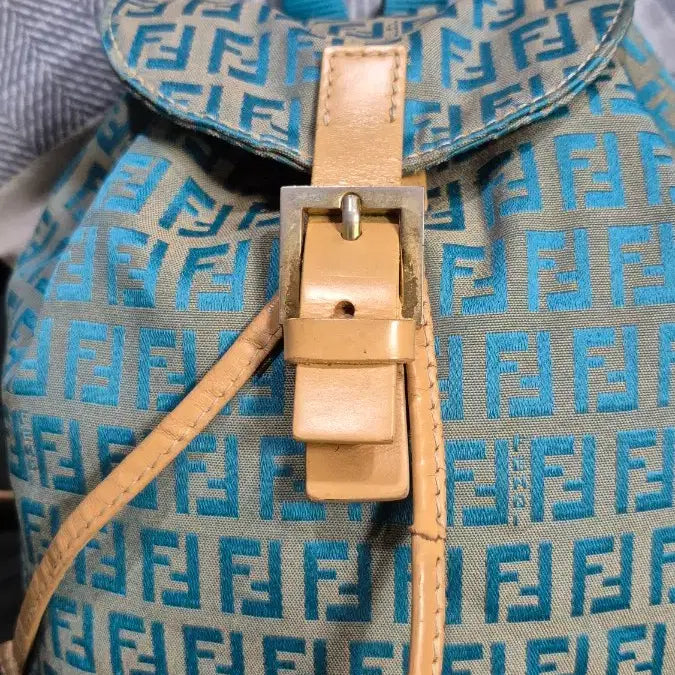 [SOLD OUT] 펜디 FENDI    주카패턴      스몰사이즈  백팩