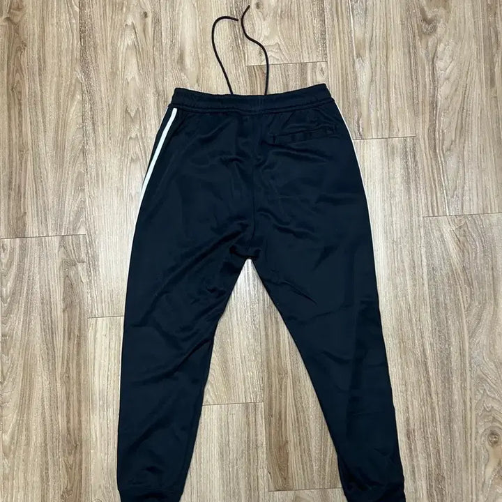 [SOLD OUT] 나이키 조거팬츠 M