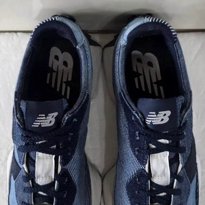 [BUNJANG] New Balance 327 Retro Patchwork Eclipse Denim Sneakers / [255] 뉴발란스 327 레트로 패치워크 이클립스데님ㅡ단종매물,최저가