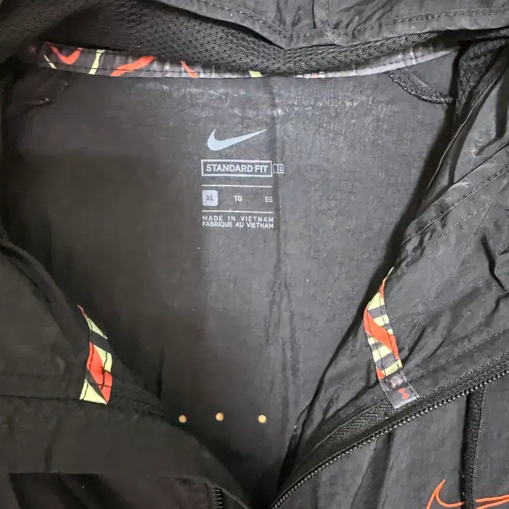 [BUNJANG] Nike Windbreaker Jacket XL / Nike 바람막이