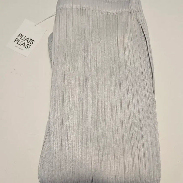 [BUNJANG] Pleats Please Basic Skirt Light Gray Size 4 / 플리츠플리즈 베이직 스커트 라이트그레이 4사이즈