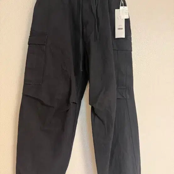 [SOLD OUT] 코모리 블랙드릴6p팬츠