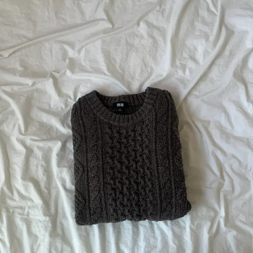 [BUNJANG] Uniqlo Cable Knit Sweater Brown / 유니클로 케이블 니트 스웨터 브라운