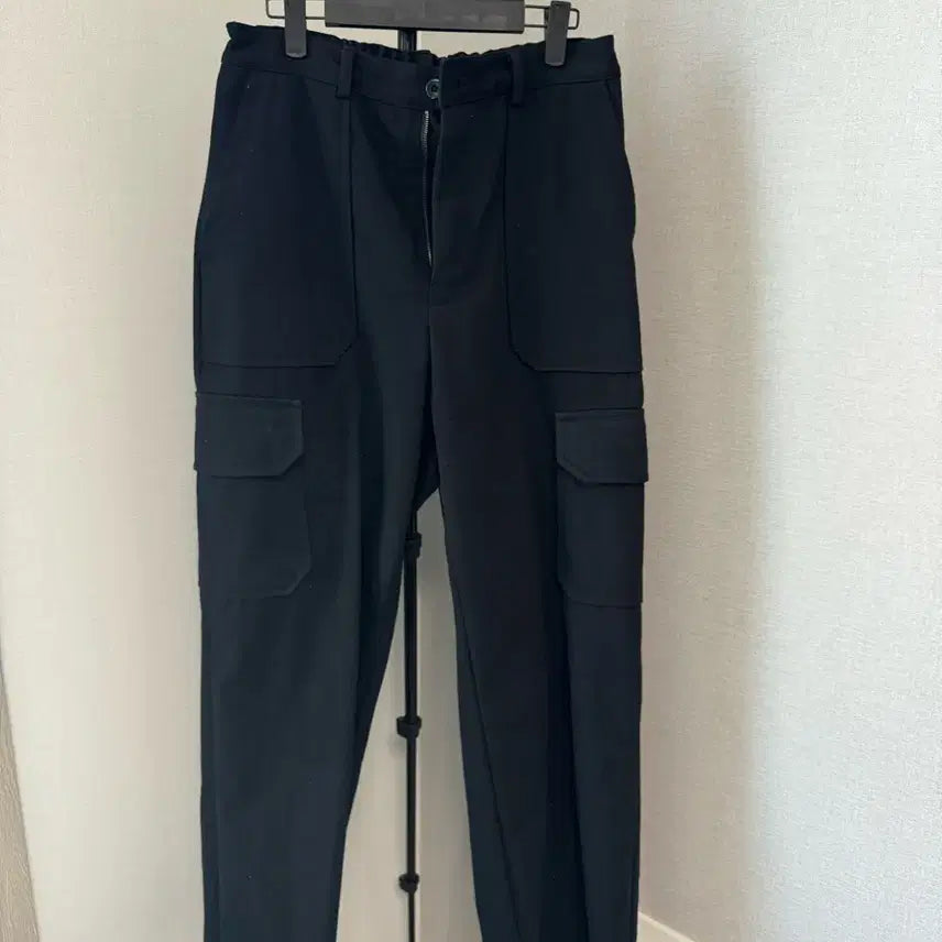 [BUNJANG] Black Cargo Pants / 블랙 카고 바지