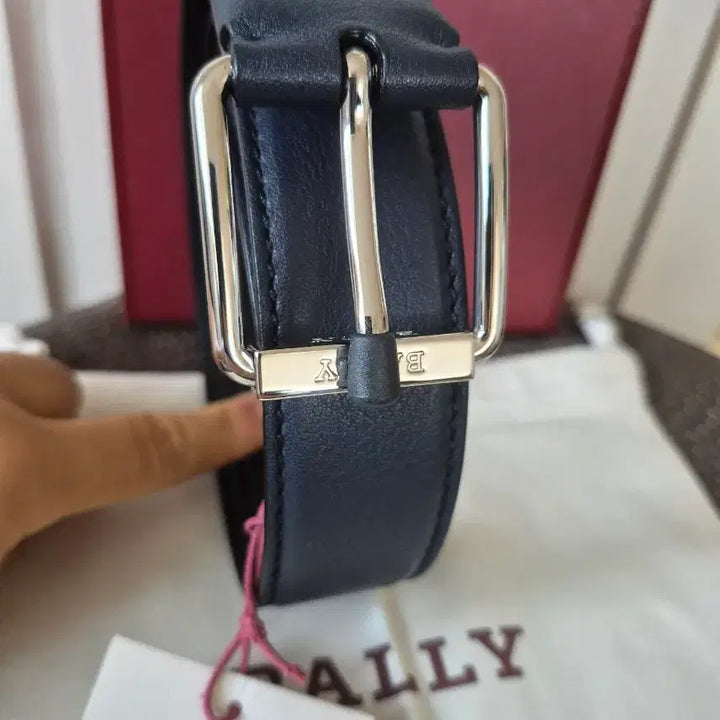 [BUNJANG] Bally Replic Leather Reversible Belt (Black/Blue) 3.5cm Width / BALLY 리플리 남성벨트(양면 / 컷팅)