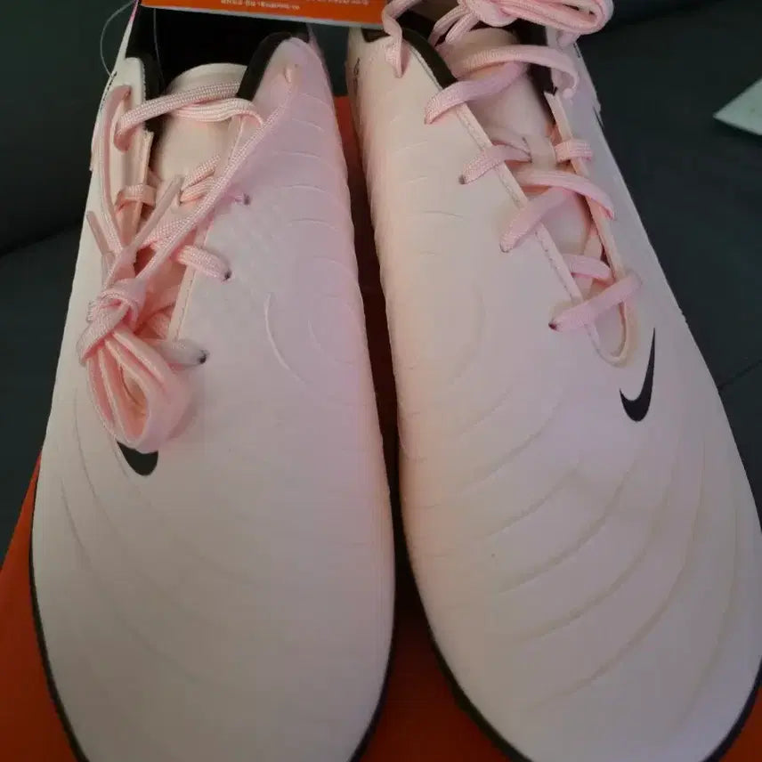 [BUNJANG] Nike Phantom GX2 Academy Soccer Cleats / 나이키 축구화 팬텀 gx2 아카데미 280사이즈 (새상품)