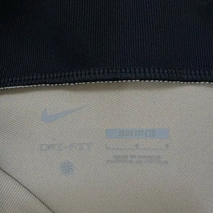 [BUNJANG] Nike Barcelona 23-24 Training Drill Top L / 나이키 바르셀로나 23-24 트레이닝 드릴탑 L