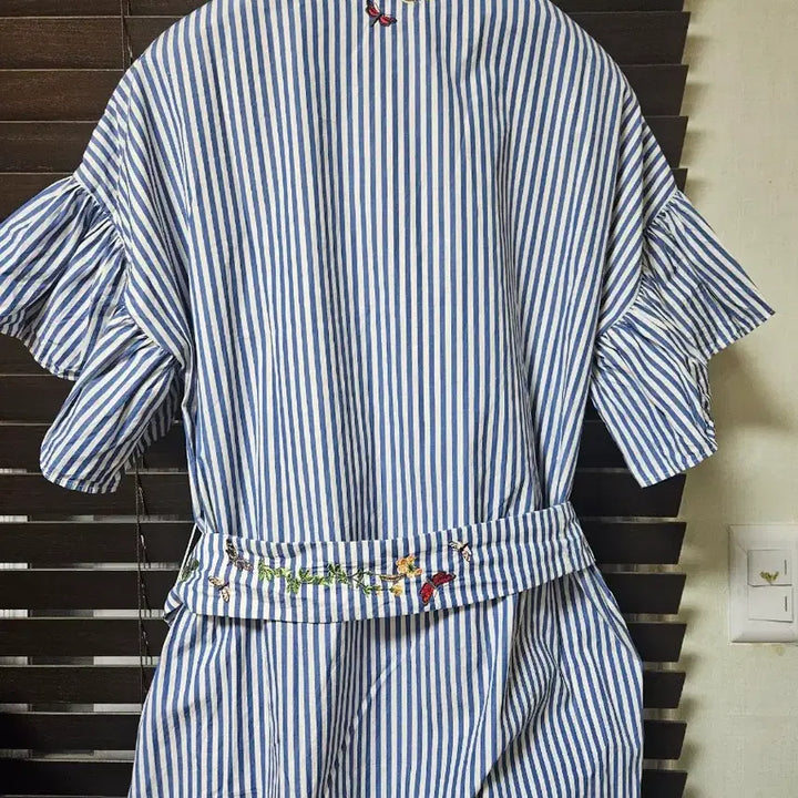 [SOLD OUT] 막스마라 자수 벨티드 롱원피스