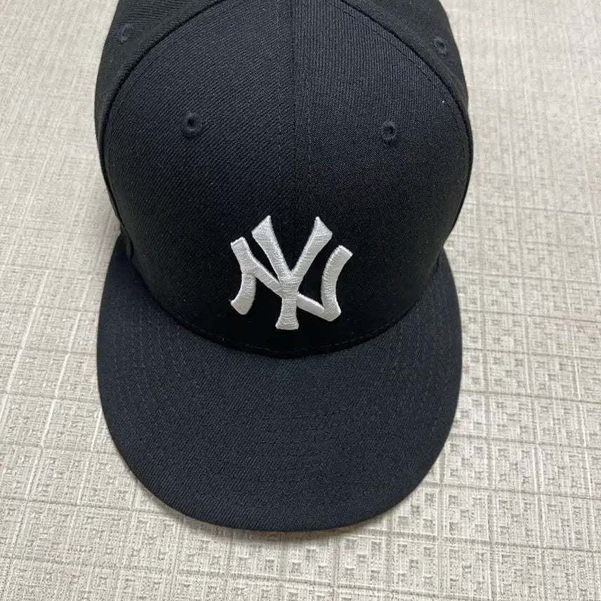 [SOLD OUT] 뉴에라 59fifty 블랙 718