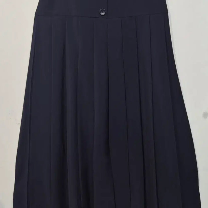 [SOLD OUT] 잇미샤 네이비 플리츠 스커트