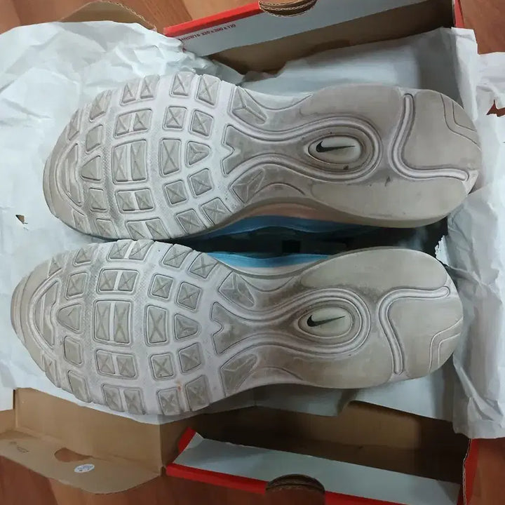 [BUNJANG] Nike Air Max Plus Sneakers / 나이키 에어맥스 플러스 255