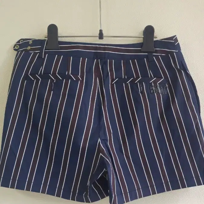 [BUNJANG] Wack Navy Stripe Wrap Style Shorts / 왁 / 네이비 스트라이프 랩스타일 반바지 1(64)