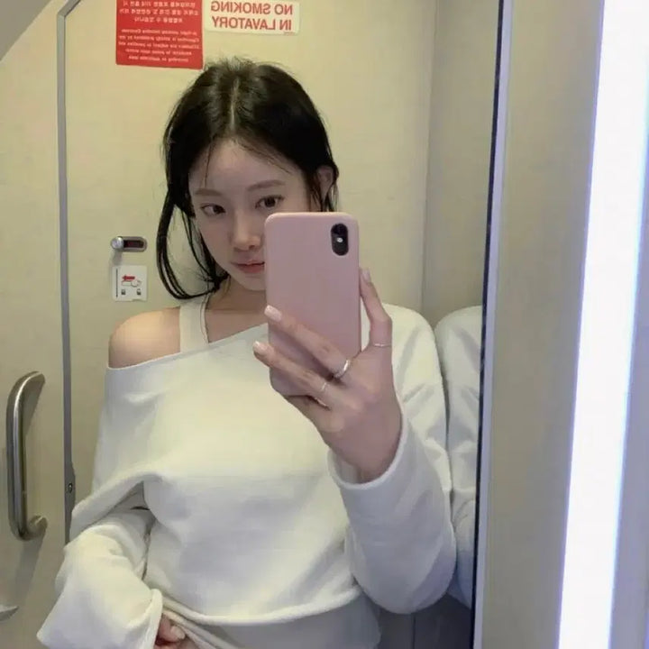 [BUNJANG] Leeds Crop Sweatshirt / 리즈 leeds 언발 맨투맨 크롭 크롭맨투맨 더위시