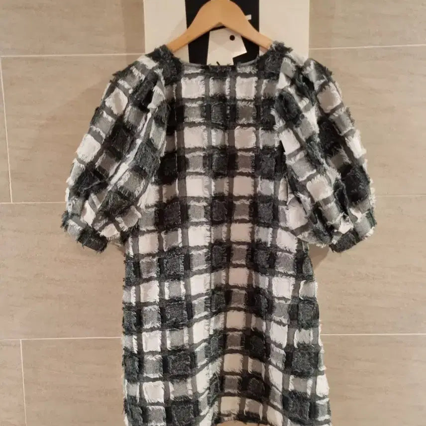 [BUNJANG] Checkered Puff Blouse &amp; Dress / 체크 퍼프 블라우스및 원핏