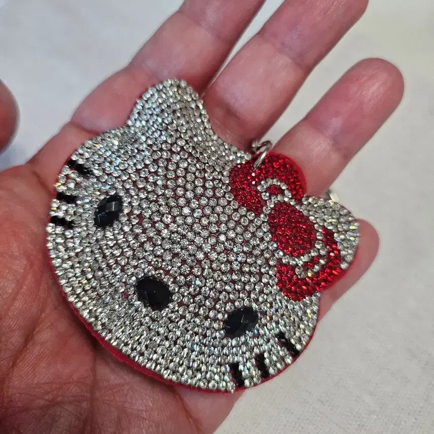 [BUNJANG] Hello Kitty Cubic Keyring/Bag Charm / 헬로키티 큐빅 키링/가방고리