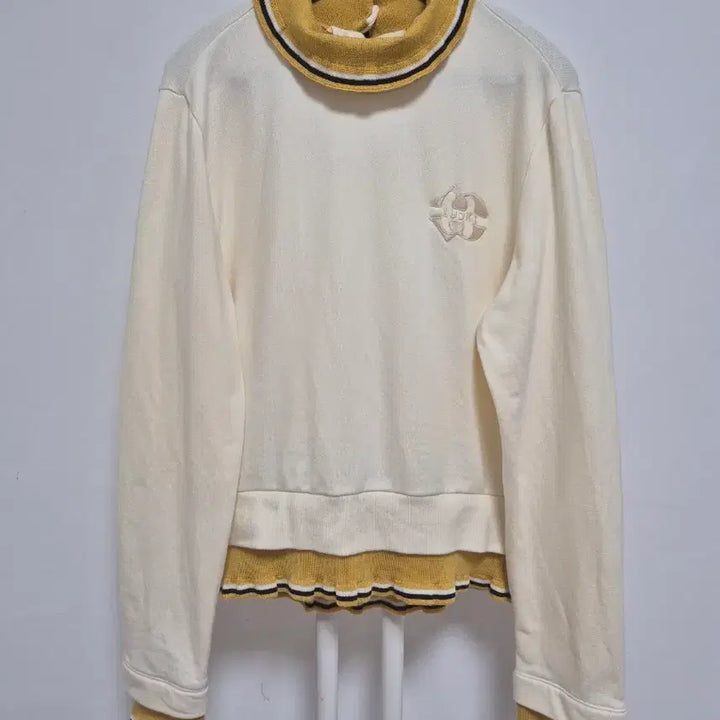 [SOLD OUT] 럭키슈에뜨  레이어드 맨투맨 티셔츠