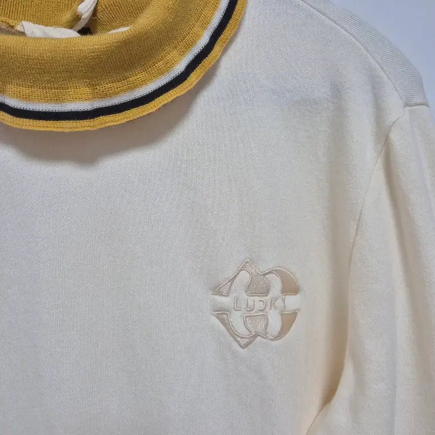 [SOLD OUT] 럭키슈에뜨  레이어드 맨투맨 티셔츠