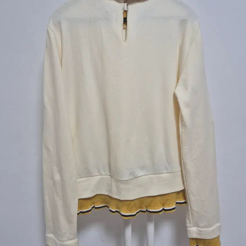 [SOLD OUT] 럭키슈에뜨  레이어드 맨투맨 티셔츠
