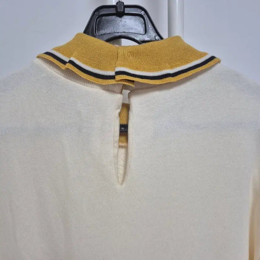 [SOLD OUT] 럭키슈에뜨  레이어드 맨투맨 티셔츠
