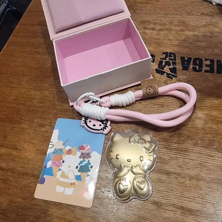 [BUNJANG] Hello Kitty Gold Keyring Set / 헬로키티 골드키링 세트