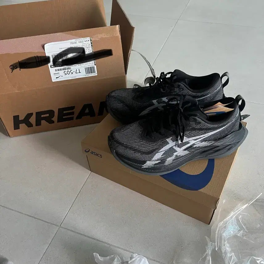 [SOLD OUT] 슈퍼블라스트2 블랙 265