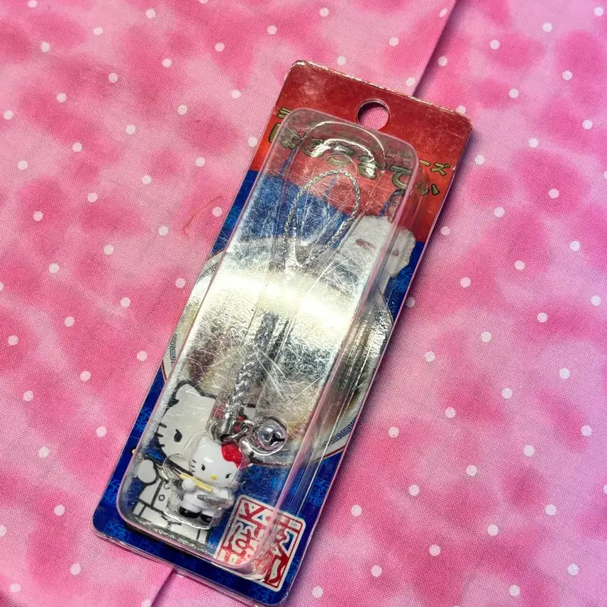 [BUNJANG] Sanrio Hello Kitty Classic Ramen Box Strap (Sealed) / 헬로키티 고전 라멘 미개봉 박스형 스트랩