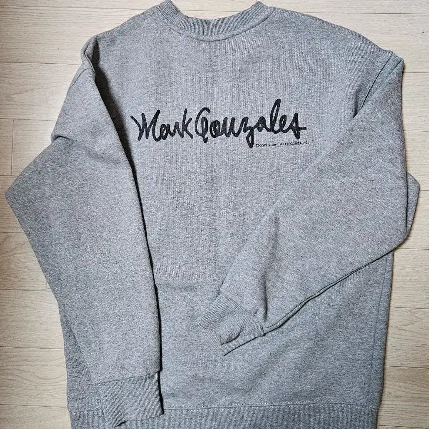 [BUNJANG] Mark Gonzales Gray Sweatshirt (Unisex S) / 마크 곤잘레스 s(공용)회색 맨투맨