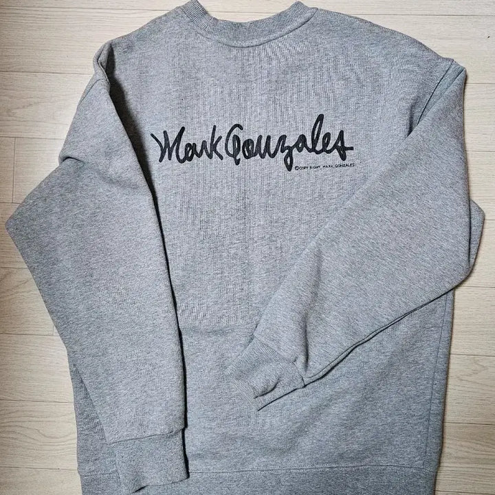 [BUNJANG] Mark Gonzales Gray Sweatshirt (Unisex S) / 마크 곤잘레스 s(공용)회색 맨투맨